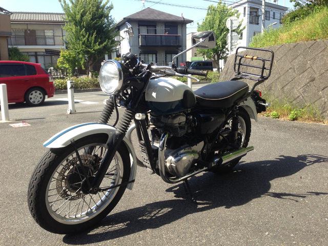 カワサキ W650をペイント Inoue Factory Gallery バイク塗装からカスタムペイントまで 京都 井上製作所のギャラリーページ