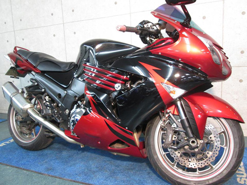 カワサキ ZZR1400をオリジナル塗装 - Inoue Factory Gallery